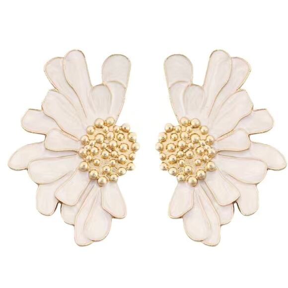 White Enamel Flower Earrings - Picture 1 of 3